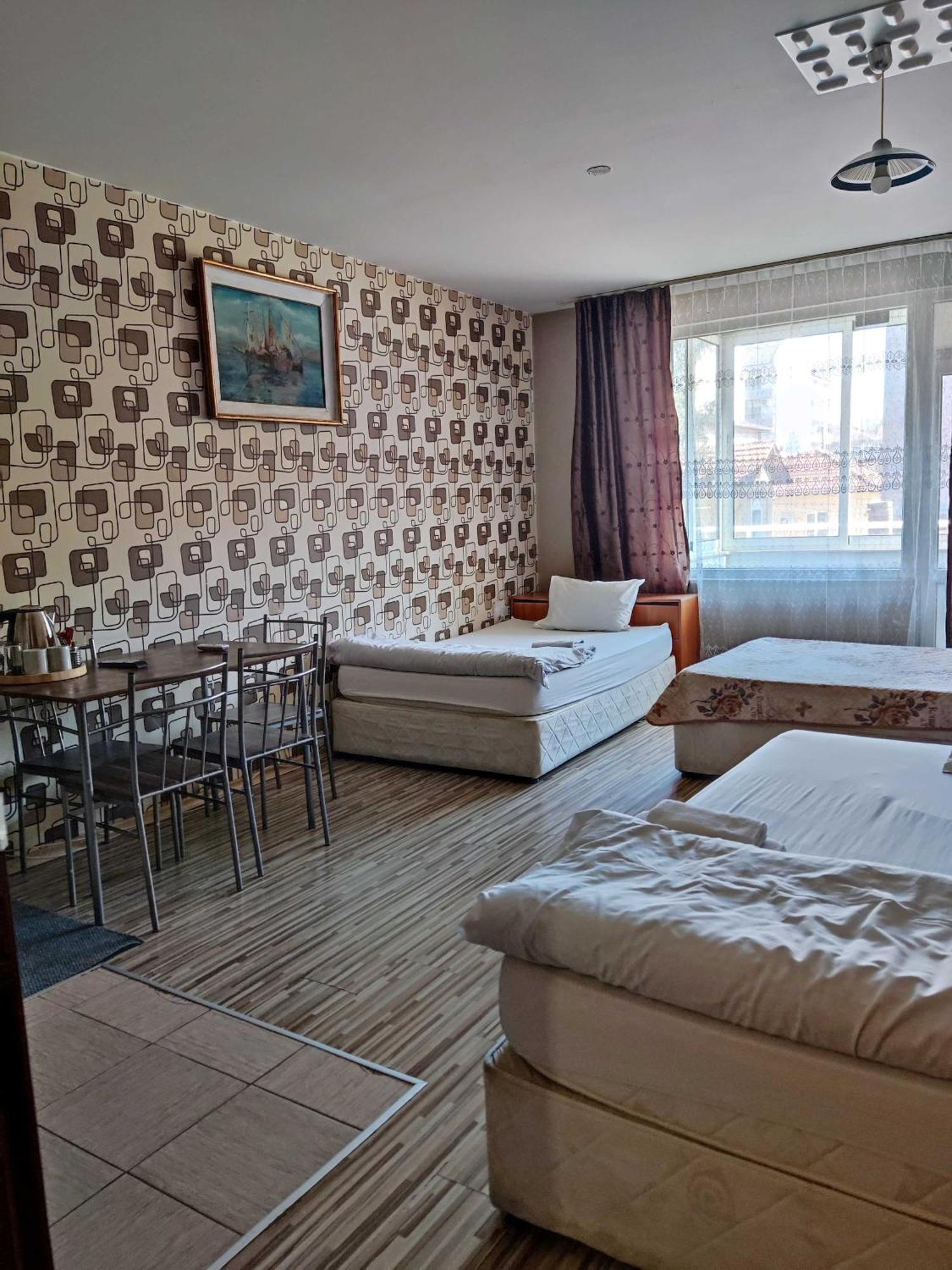 Pleven Rooms Zewnętrze zdjęcie